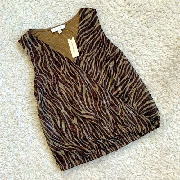 Anthropologie Kasi Shimmer Faux Wrap Sleeveless Blouse - Picture 2 of 7